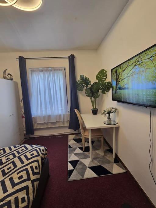 Glamorous Appartement In Brussel ภายนอก รูปภาพ